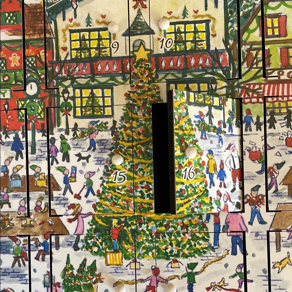 Wooden Advent Calendar - Festive Red - Picture 4 of 16
